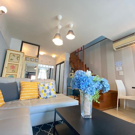 La Riva Boutique Hotel Kamphengphet Kültér fotó