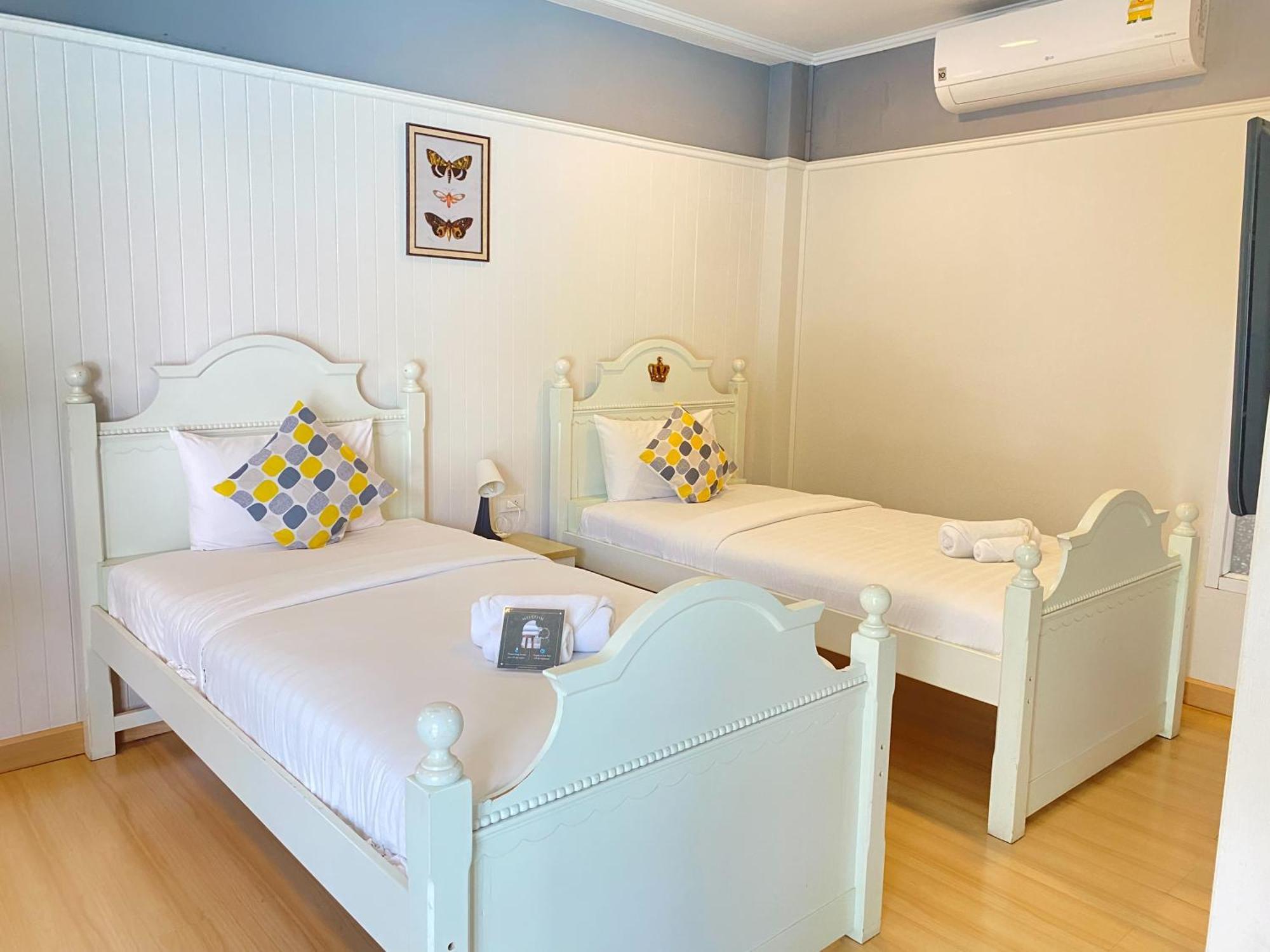 La Riva Boutique Hotel Kamphengphet Kültér fotó