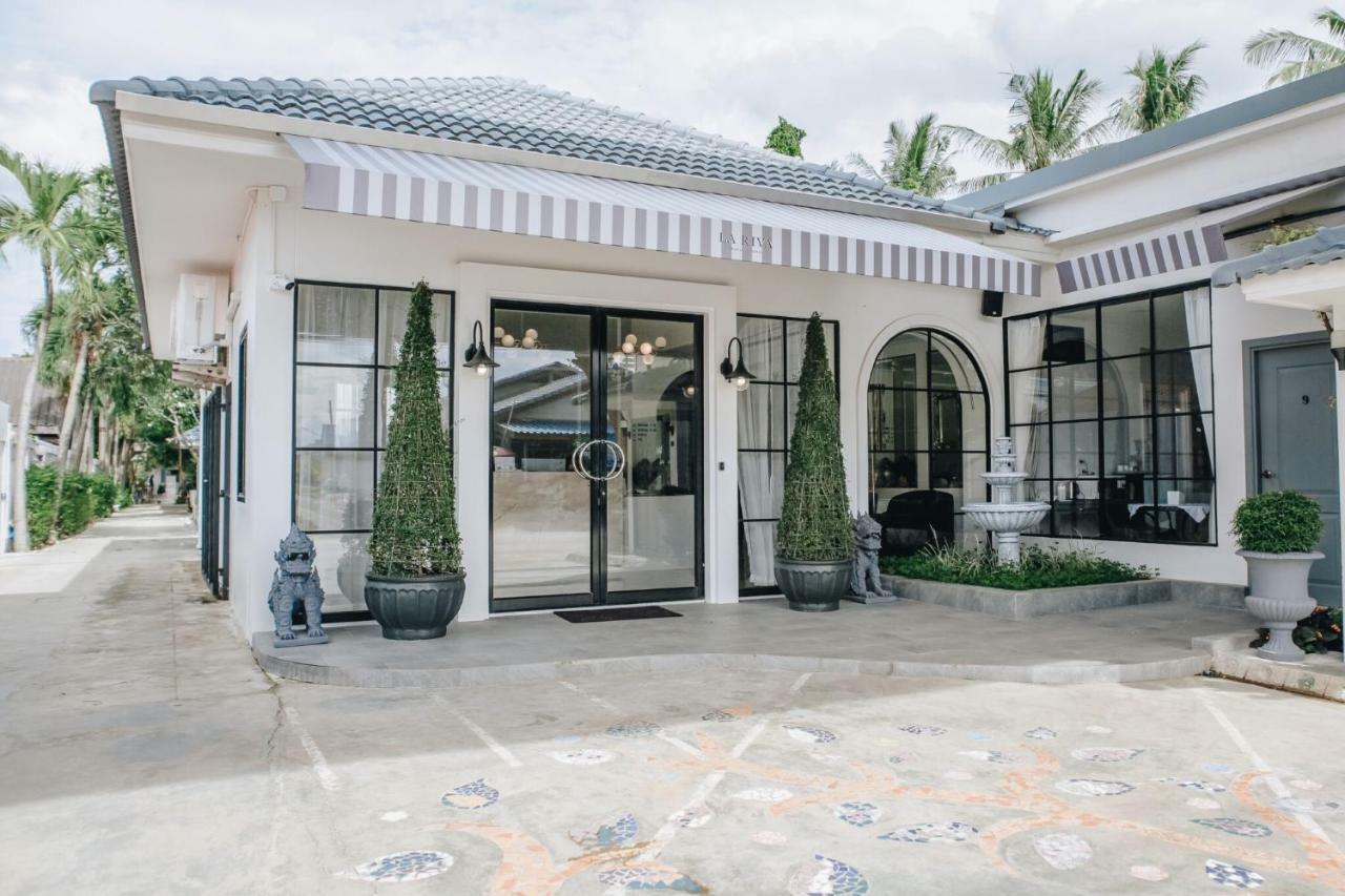 La Riva Boutique Hotel Kamphengphet Kültér fotó